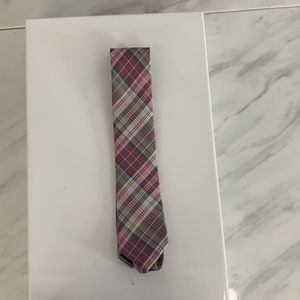 Almost New Pink and Gray tie